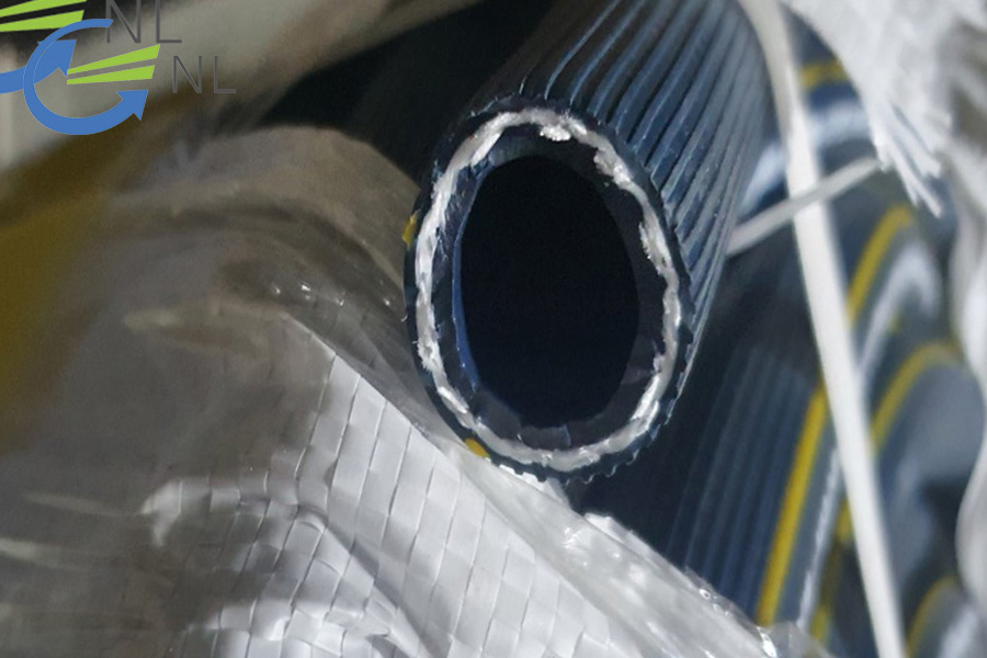 ong-hoi-ap-luc-cao-phi-25-nguyen-lam-1