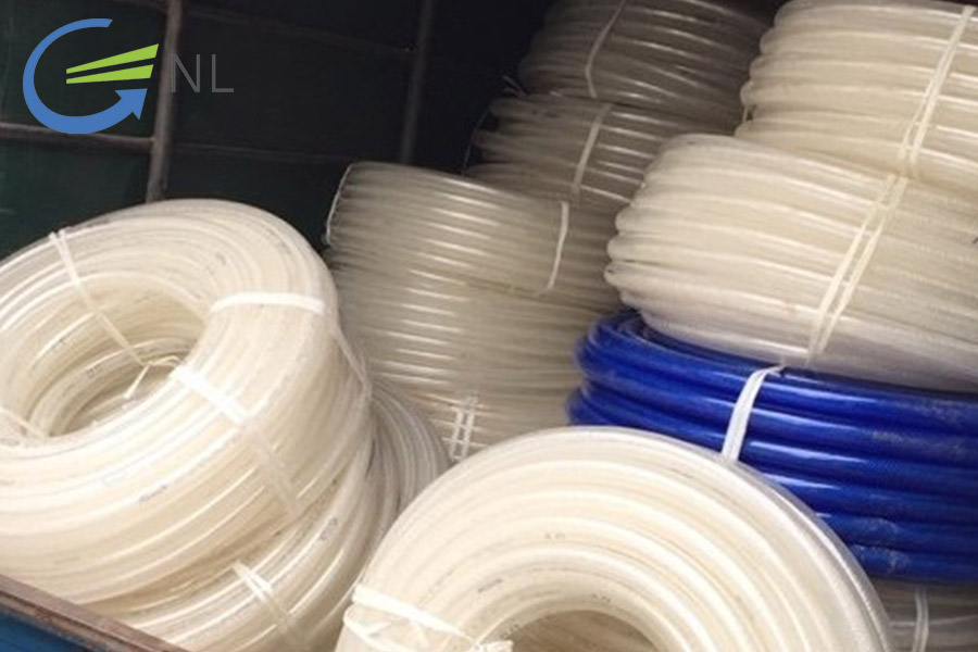 ung-dung-ong-nhua-luoi-deo-phi-6-nguyen-lam