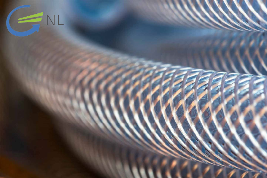 cach-lua-chon-ong-nhua-mem-pvc-loi-thep-id-48-phu-hop