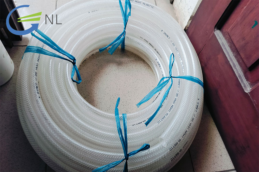 ong-nhua-luoi-deo-phi-50