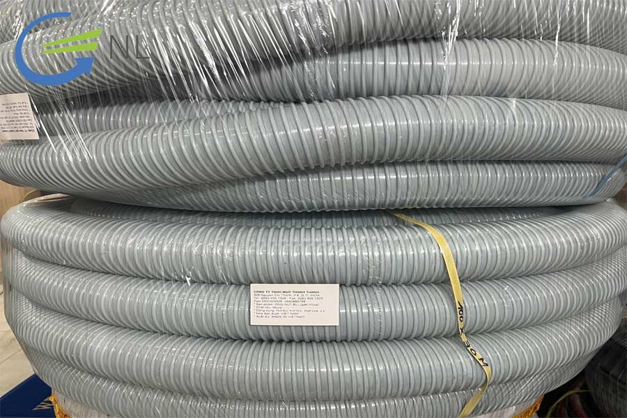 ung-dung-thuc-te-cua-ong-hut-bui-id400