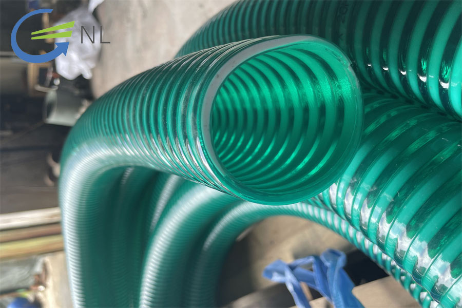 uu-diem-khi-su-dung-ong-gan-nhua-pvc-co-trau-phi-34