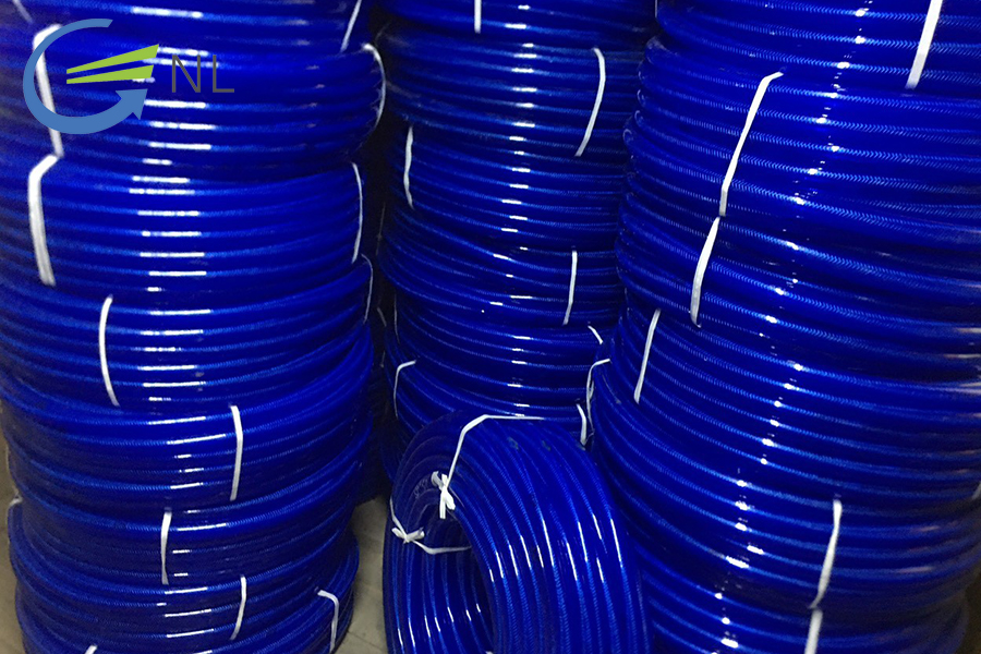 ong-nhua-luoi-deo-chat-luong-nguyen-lam