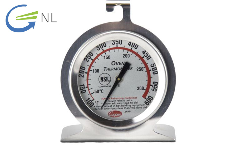 ung-dung-thuc-te-cua-dong-ho-do-nhiet-do-chan-dung