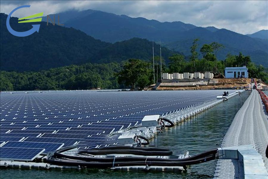 luu-y-khi-thi-cong-ong-ruot-ga-cho-dien-nang-luong-mat-troi