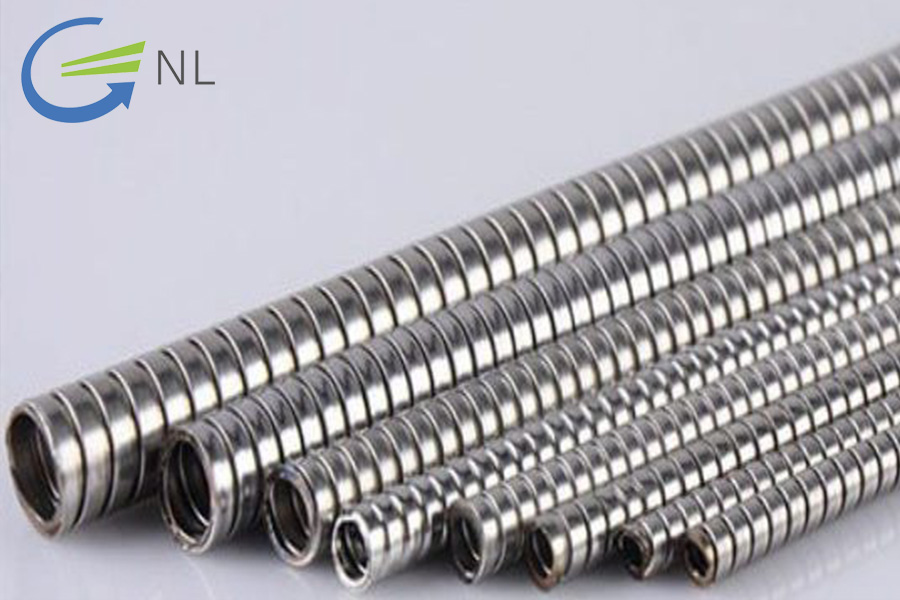 ong-ruot-ga-chong-nuoc-ngoai-troi-1