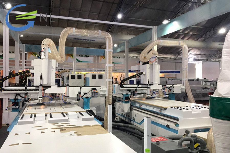 ong-ruot-ga-trong-nganh-co-khi-robot-may-cnc-1