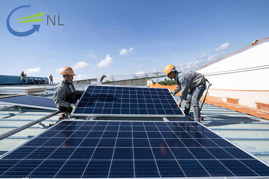 thi-cong-dien-nang-luong-mat-troi-1