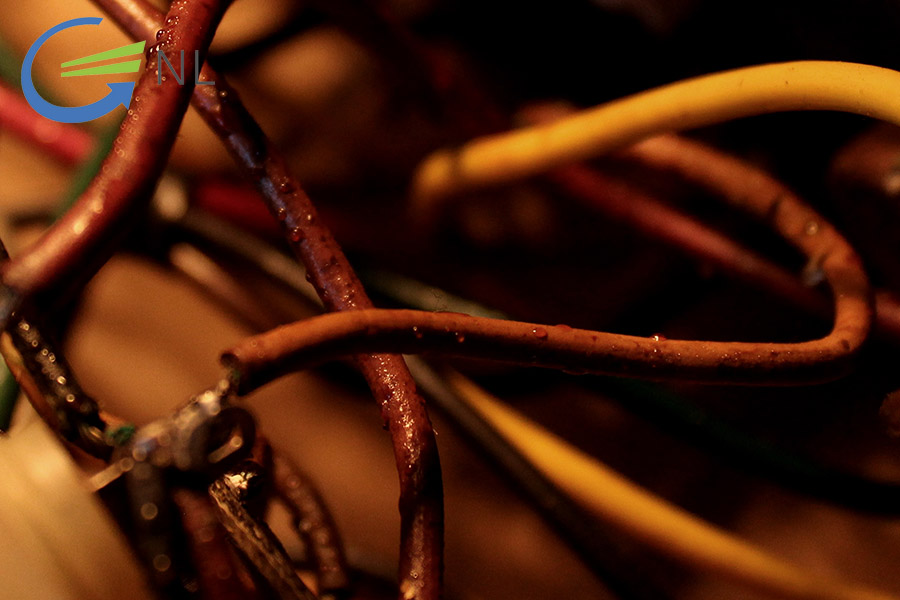 giai-phap-bao-ve-day-dien-trong-moi-truong-khac-nghiet-1