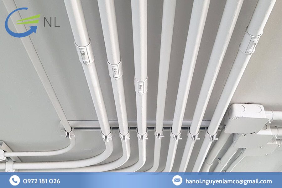 huong-dan-chot-ong-nhua-luon-day-dien-upvc-phu-hop